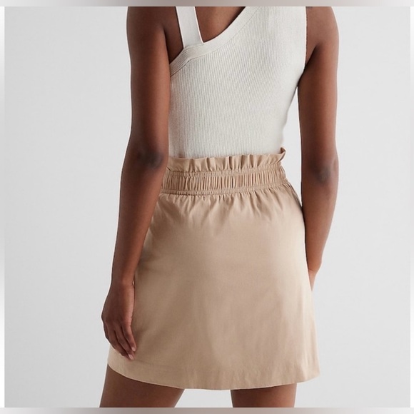 Express Beige High Waisted Paper Bag Mini Skirt Size 6 - Picture 2 of 10